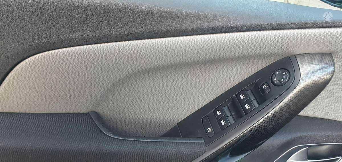 Citroen Grand 2015 — photo 15