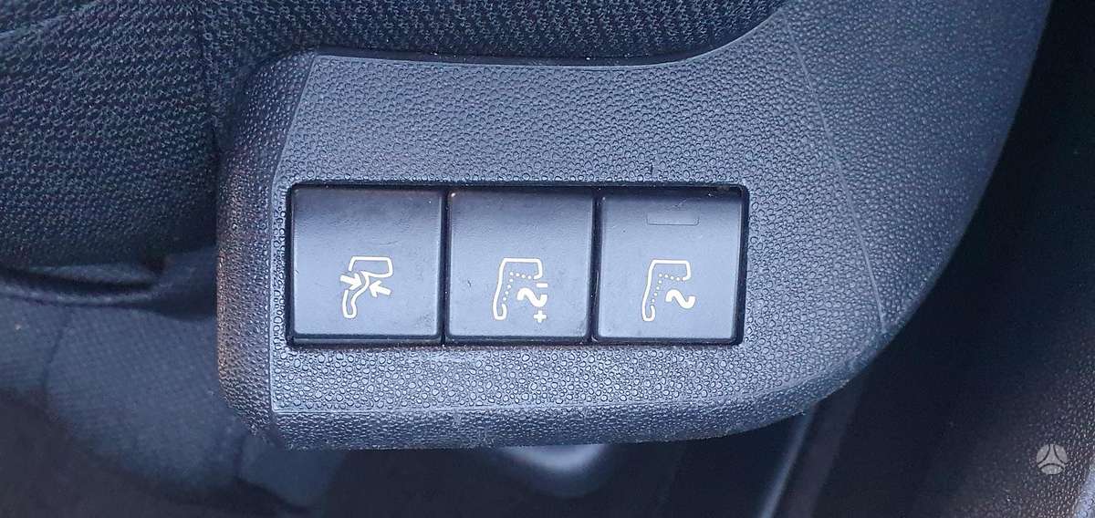 Citroen Grand 2015 — photo 17