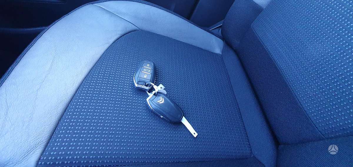 Citroen Grand 2015 — photo 23