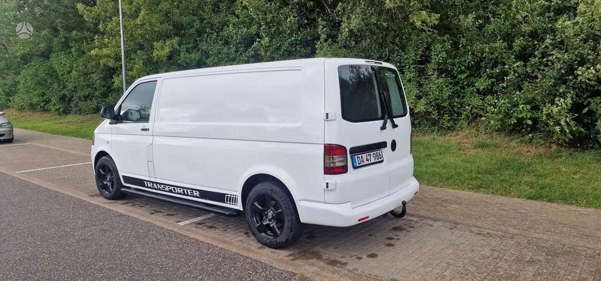 Volkswagen Transporter 2012 — engine 2000 cm³, 84 HP (62kW)