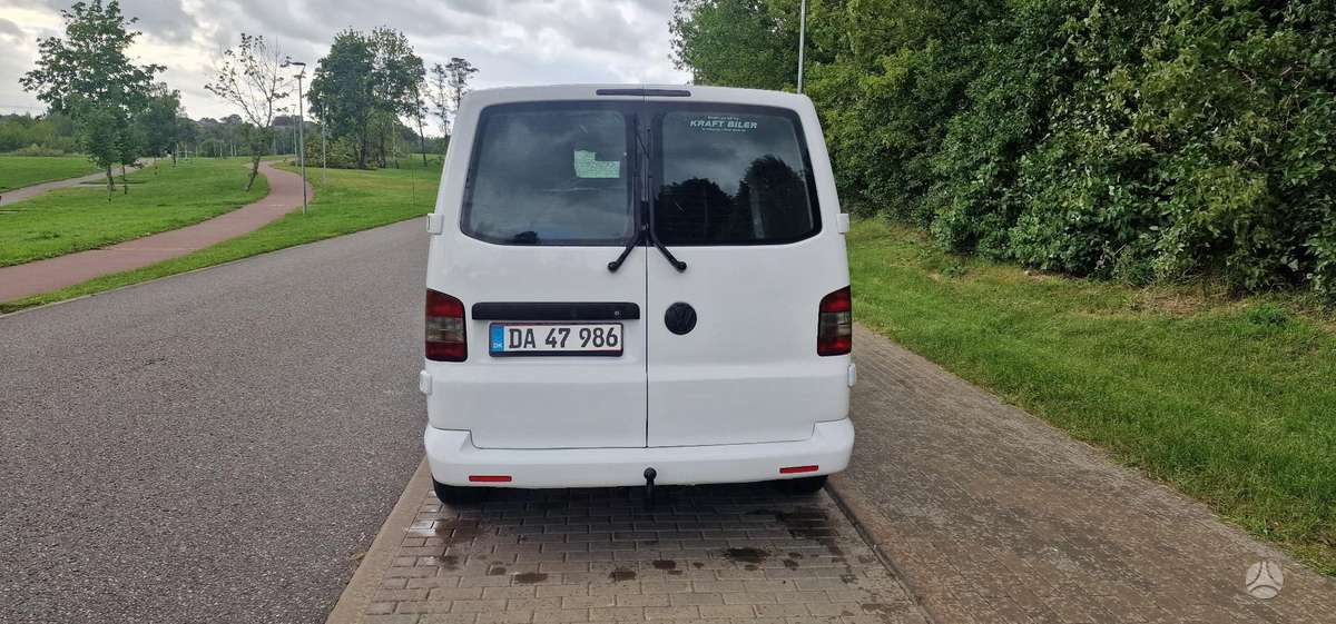 Volkswagen Transporter 2012 — photo 5