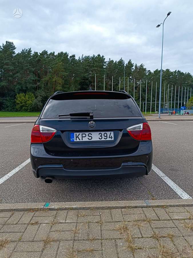 BMW 320 2007 — photo 6