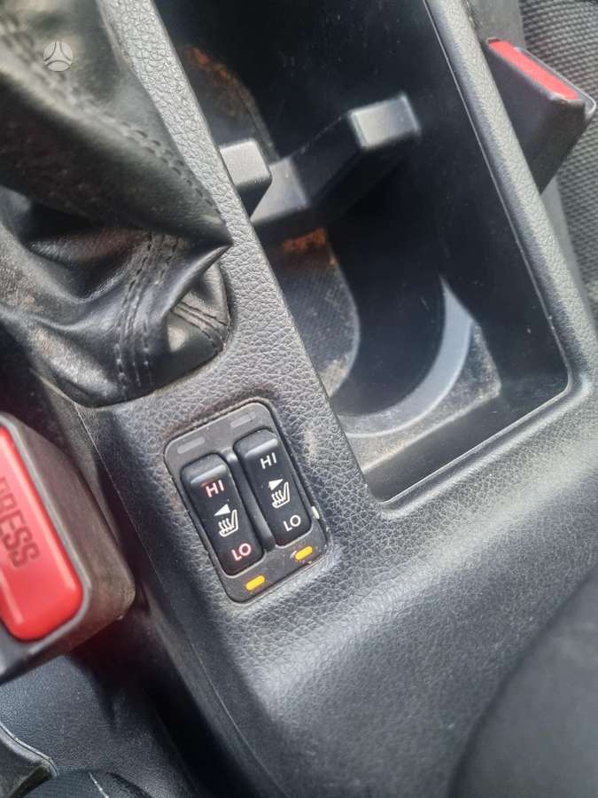 Subaru XV 2012 — photo 6