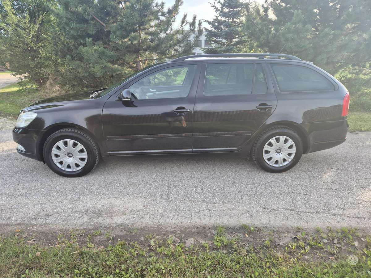 Skoda Octavia 2011 — photo 6