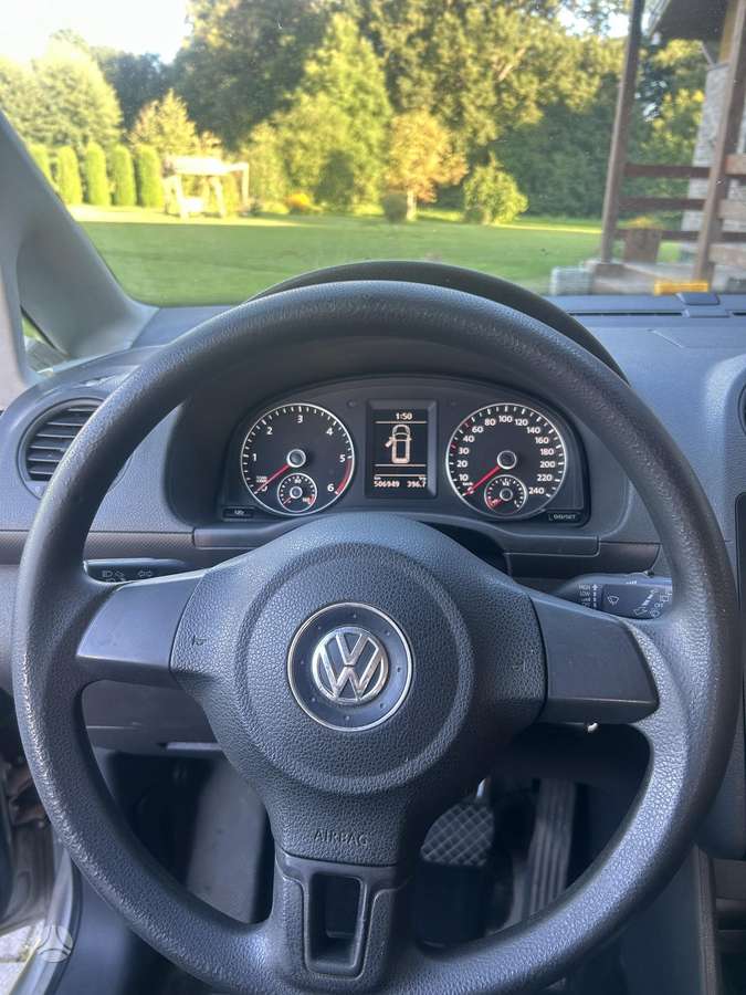 Volkswagen Caddy 2011 — photo 8