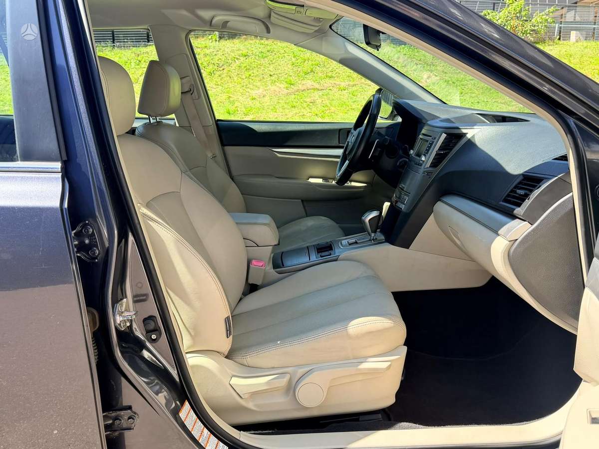 Subaru Outback 2012 — фото 13