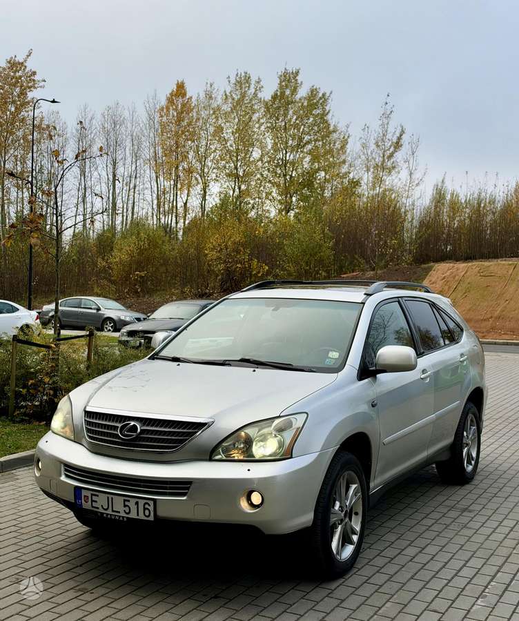 Lexus RX 2006 — салон