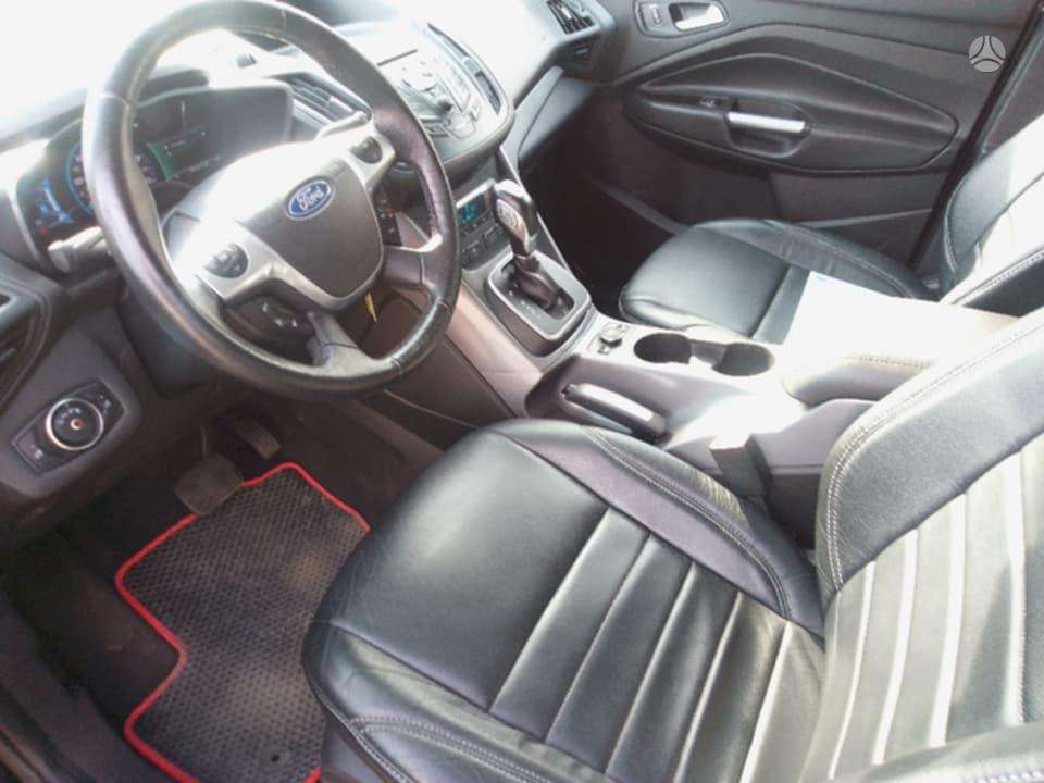 Ford C-MAX 2015 — фото 11