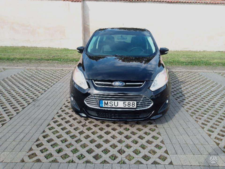 Ford C-MAX 2015 — салон