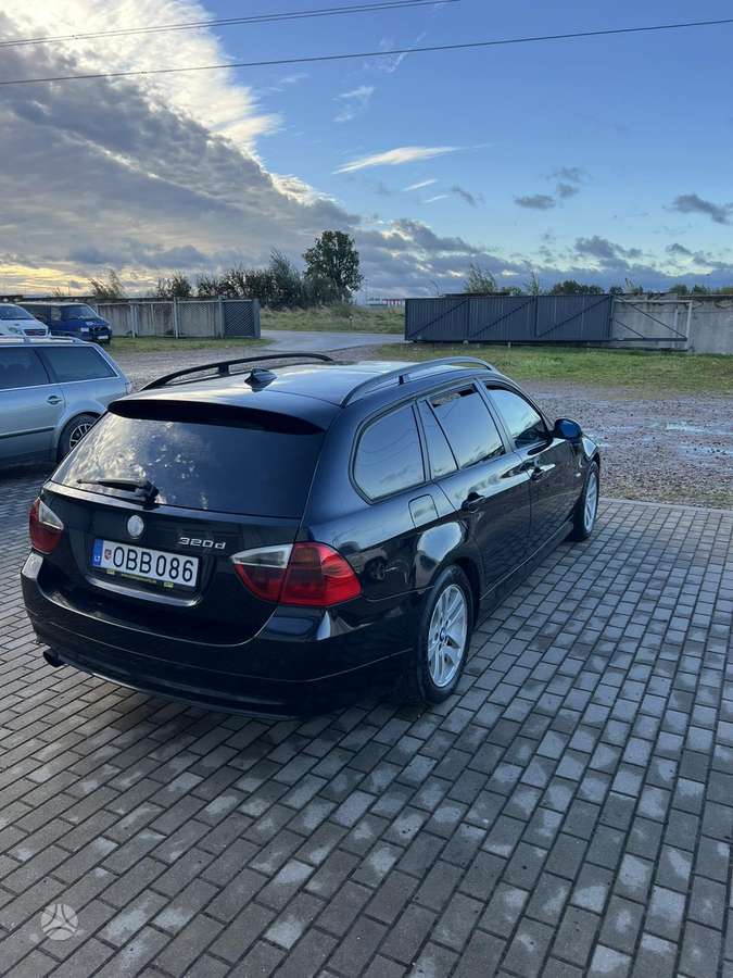 BMW 320 2008 — engine 1995 cm³, 177 HP (130kW)