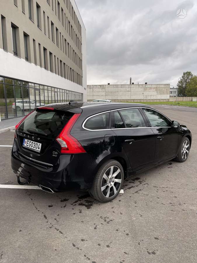 Volvo V60 2013 — photo 5