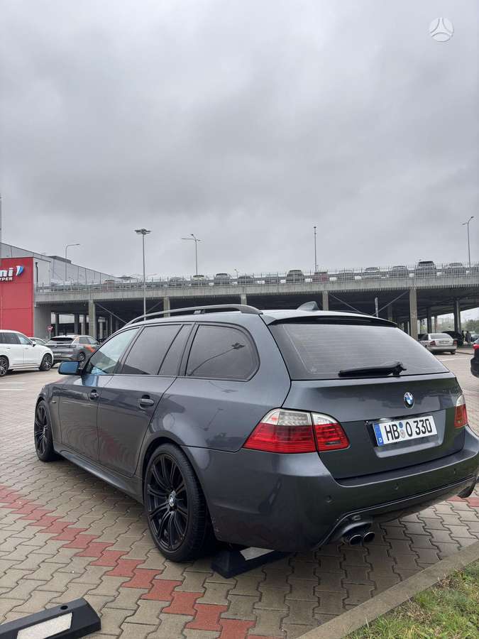 BMW 530 2008 — engine 2993 cm³, 235 HP (173kW)