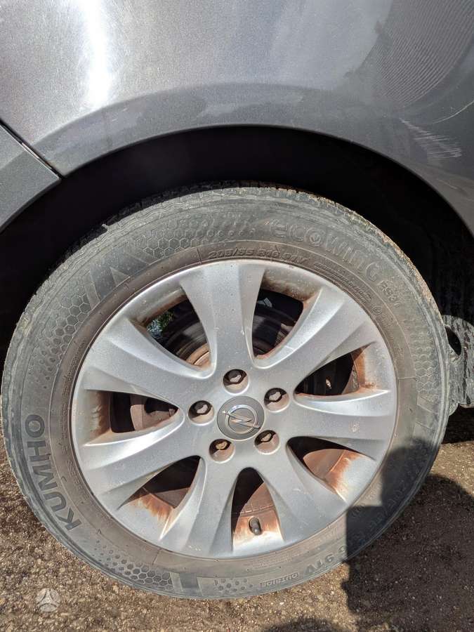 Opel Meriva 2011 — photo 17