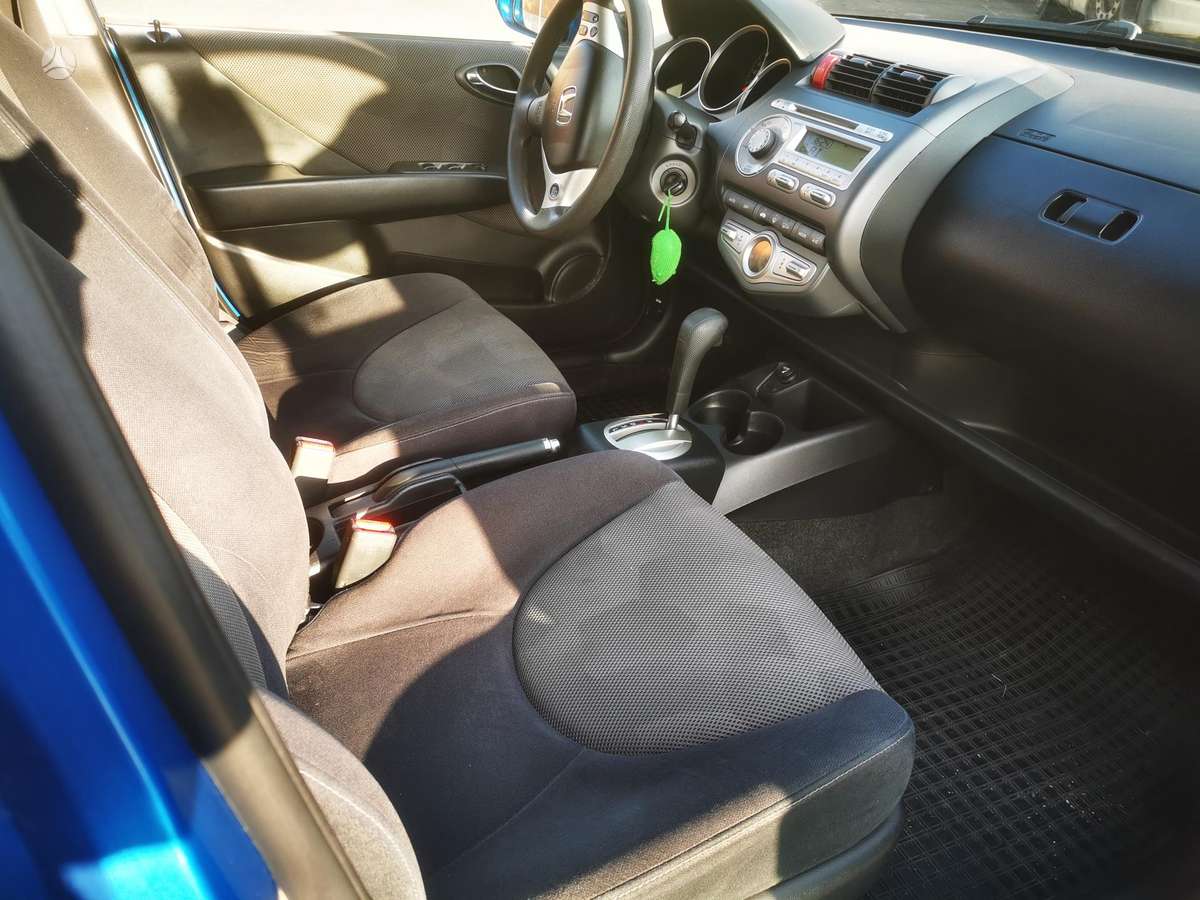 Honda Jazz 2005 — photo 5