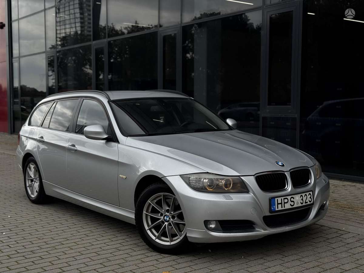 BMW 320 2012 — photo 6