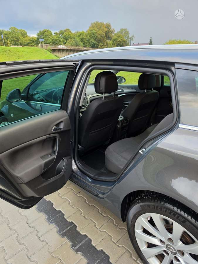 Opel Insignia 2015 — photo 12