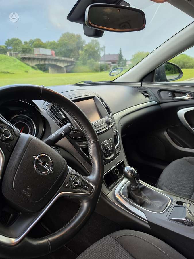 Opel Insignia 2015 — photo 19