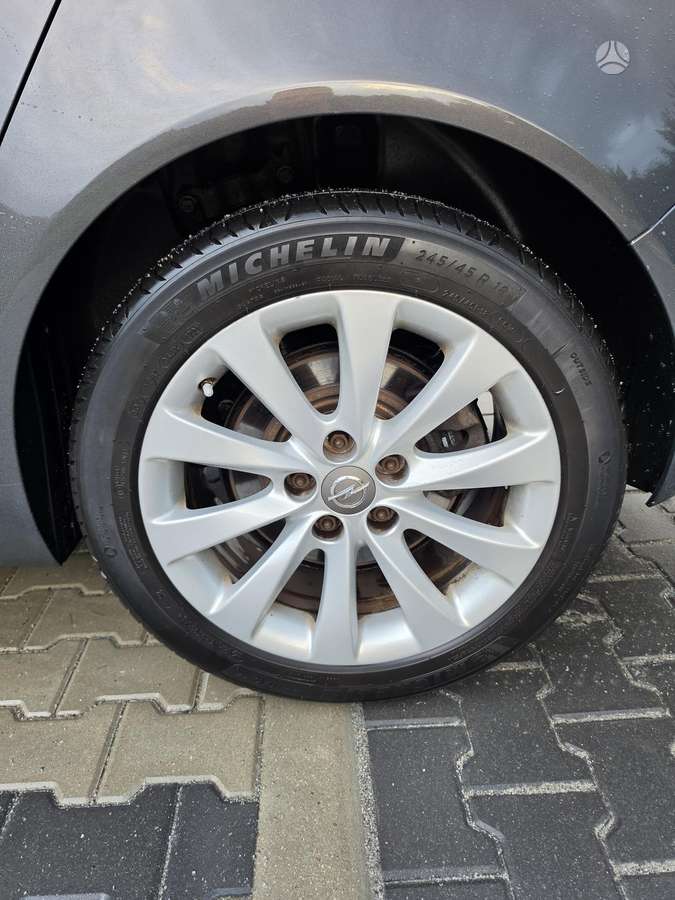 Opel Insignia 2015 — photo 20