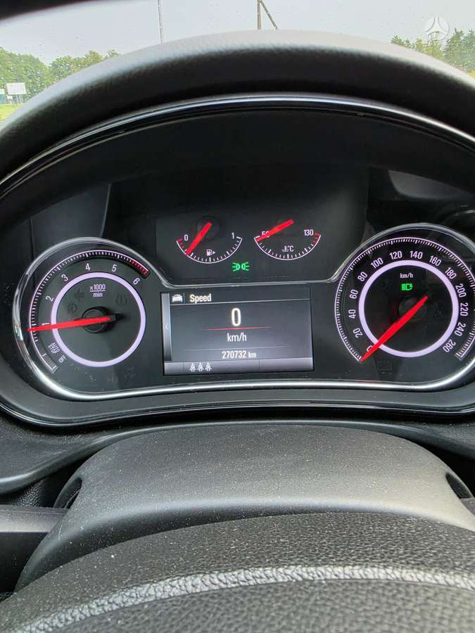 Opel Insignia 2015 — photo 9