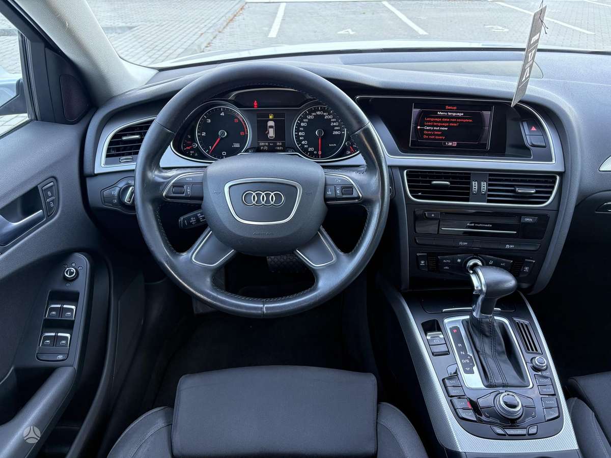 Audi A4 2015 — photo 11