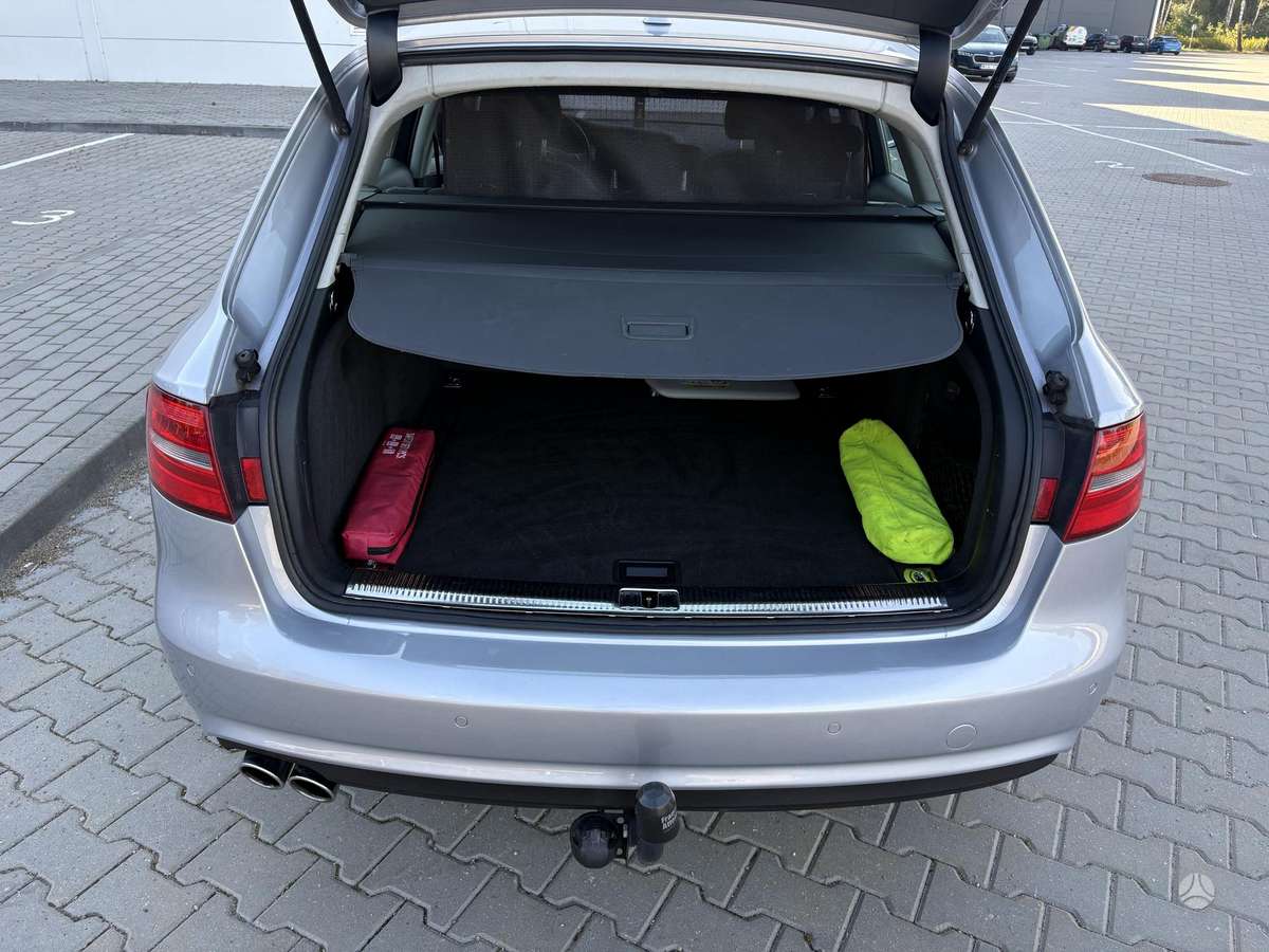 Audi A4 2015 — photo 13