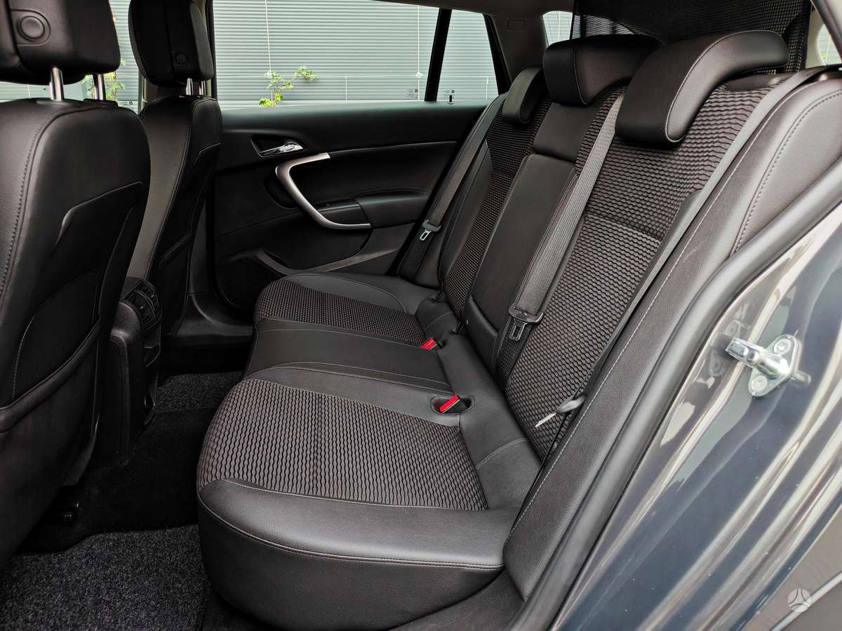 Opel Insignia 2015 — photo 23