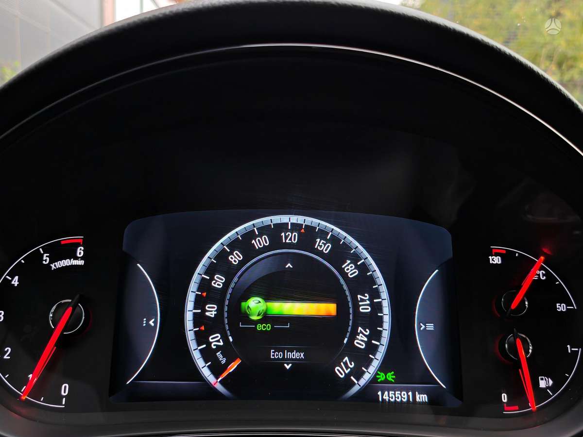 Opel Insignia 2015 — photo 47
