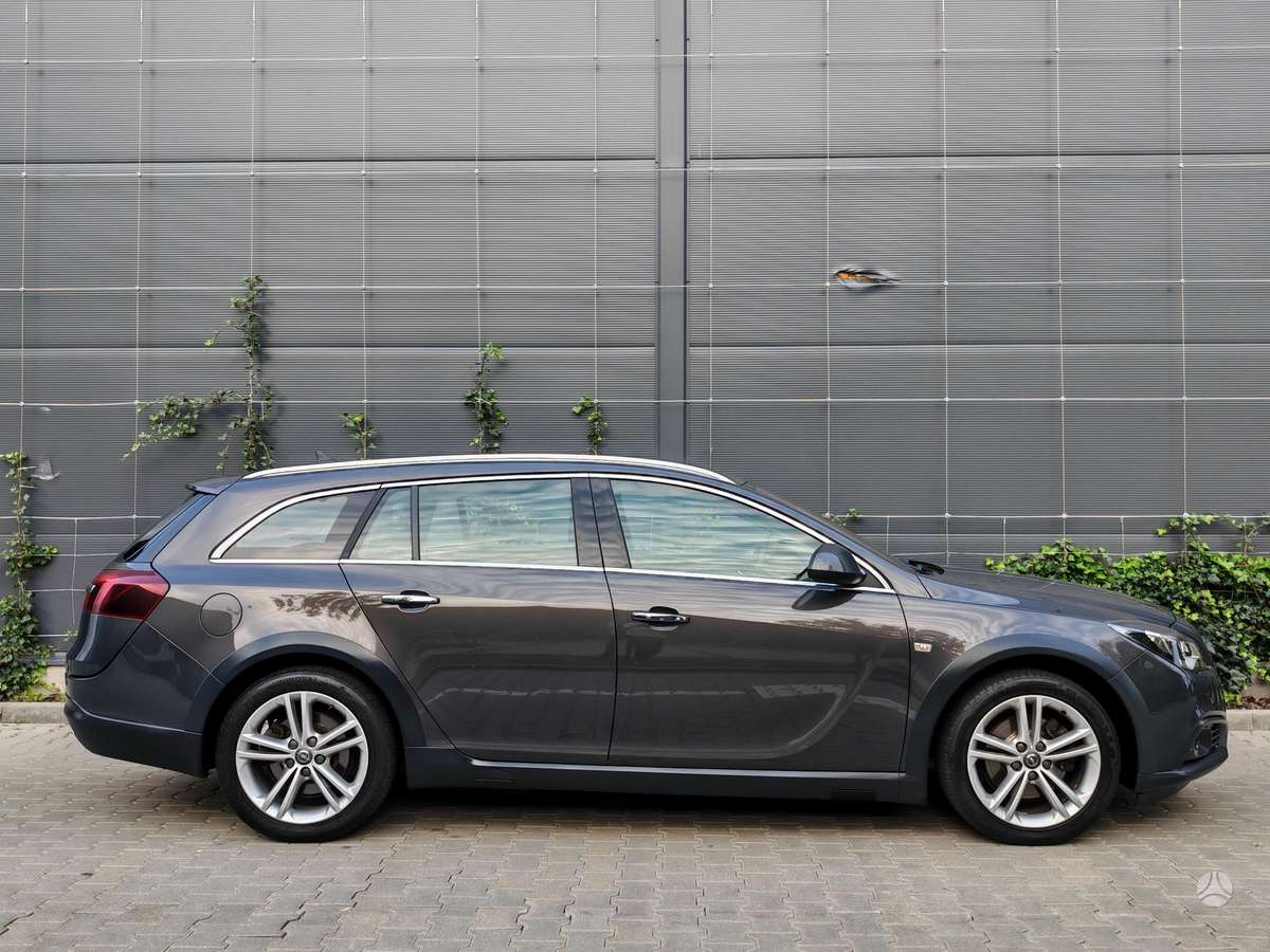 Opel Insignia 2015 — photo 8
