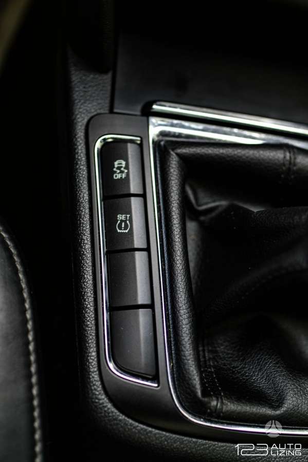 Skoda Superb 2012 — фото 26