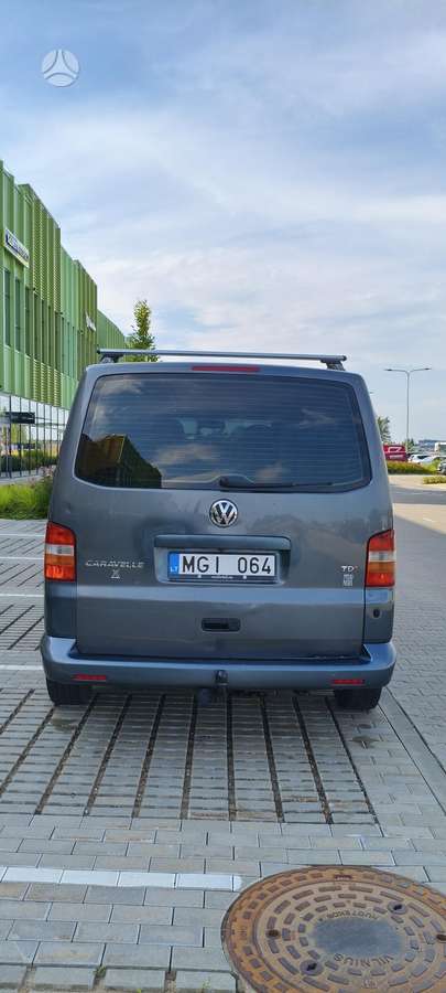 Volkswagen Caravelle 2009 — photo 10