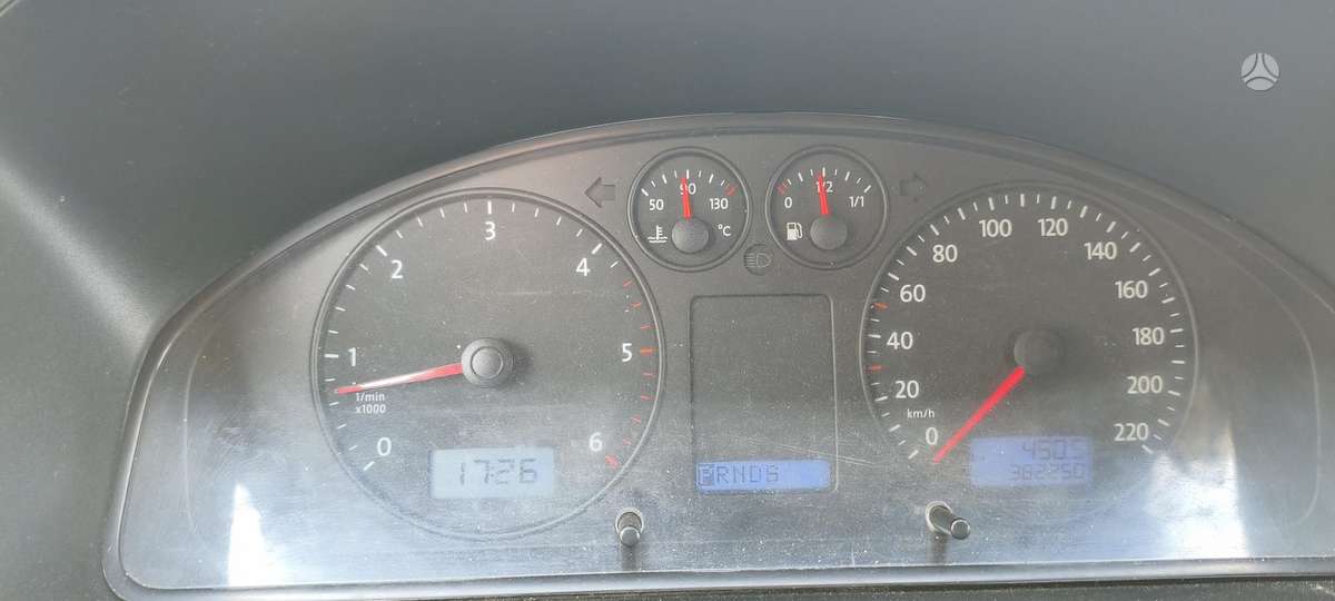 Volkswagen Caravelle 2009 — photo 38