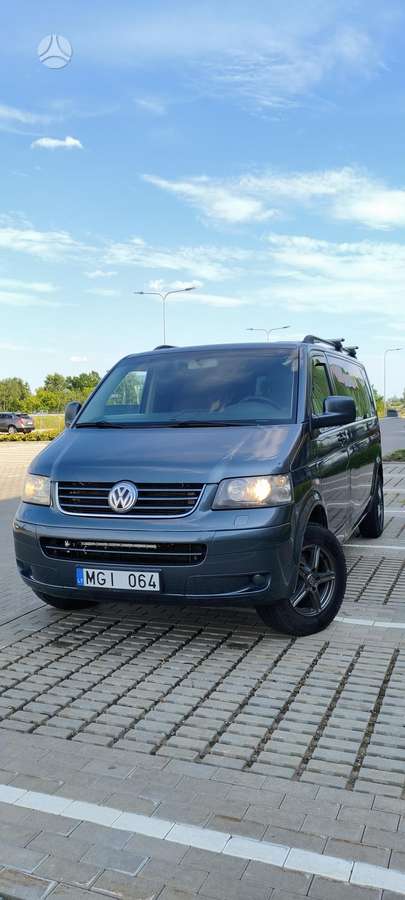 Volkswagen Caravelle 2009 — photo 7