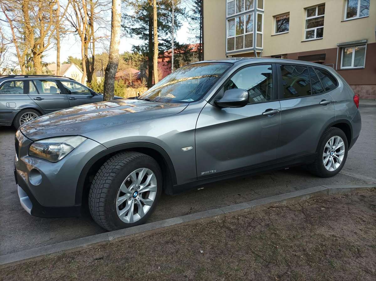 BMW X1 2010 — vehicle for AFU Ukraine