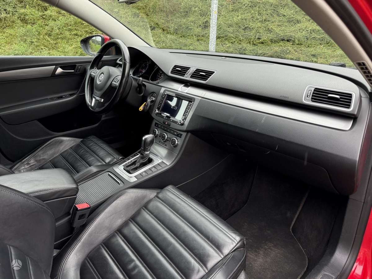 Volkswagen Passat 2014 — photo 11