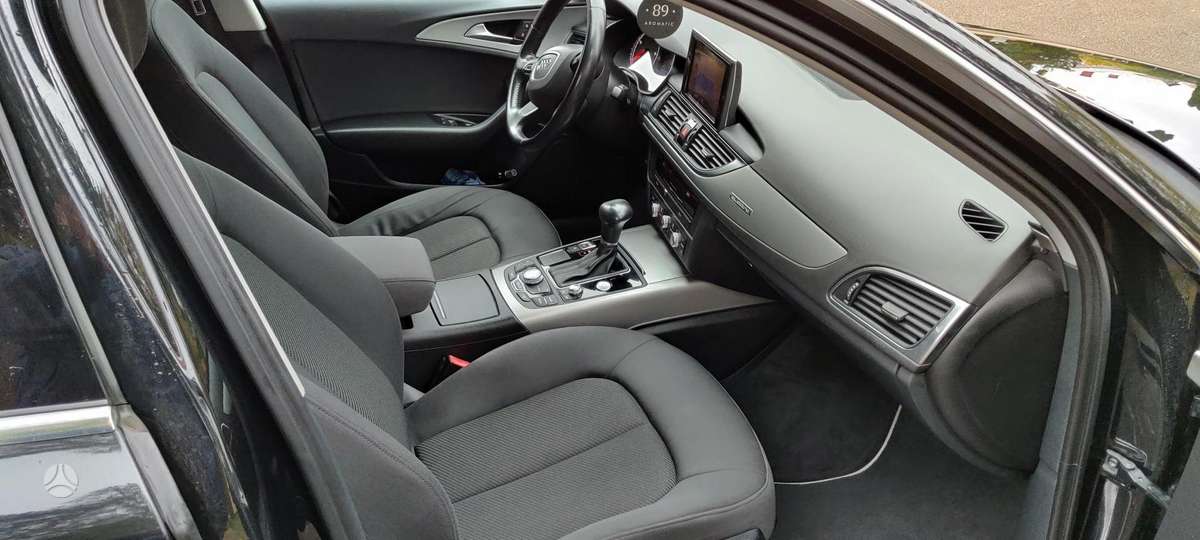 Audi A6 2012 — photo 8