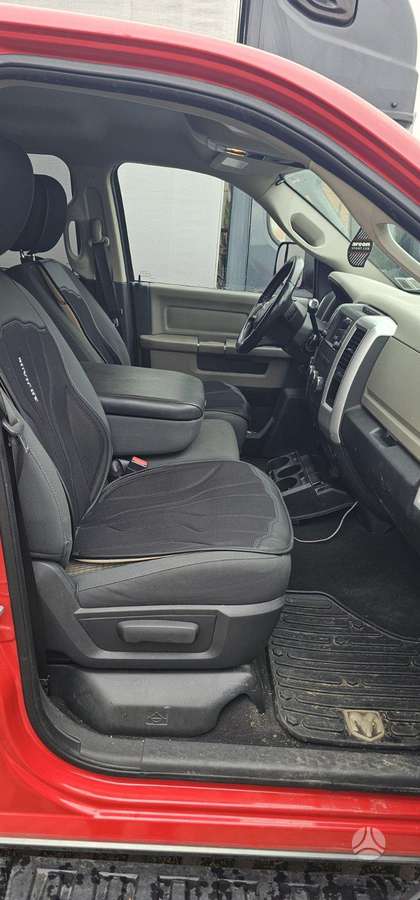 Dodge Ram 2012 — photo 8