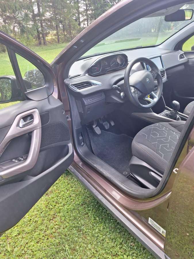 Peugeot 2008 2013 — photo 7