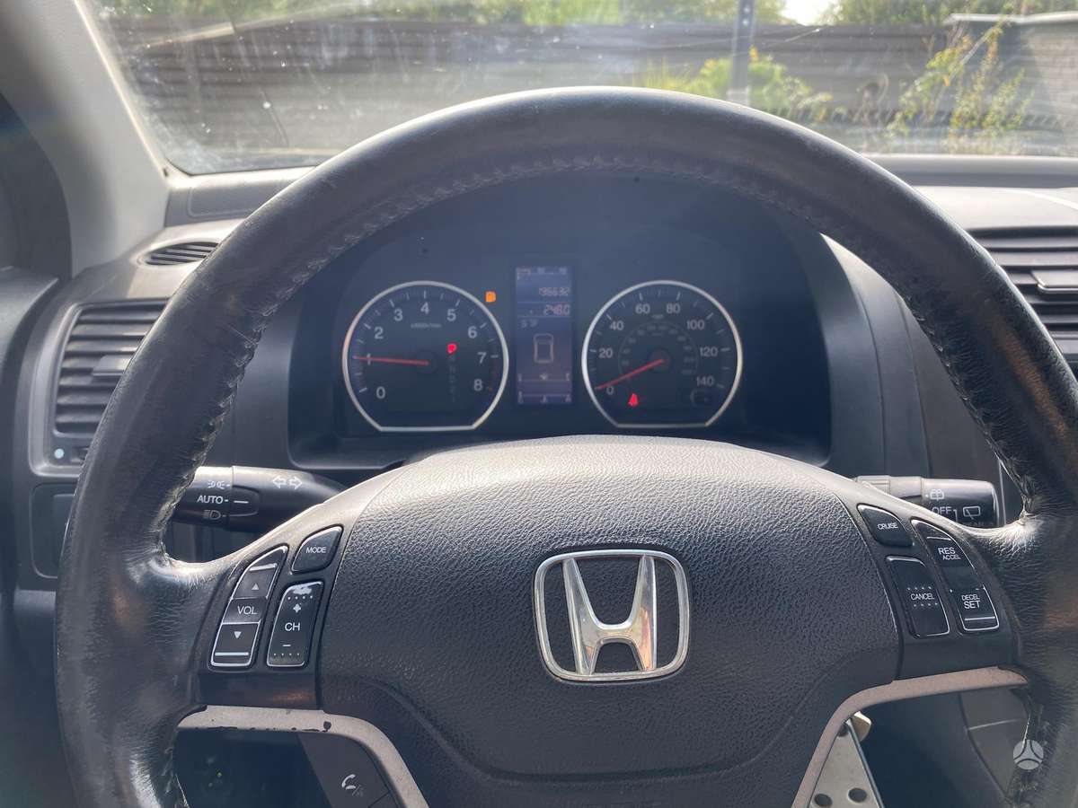 Honda CR-V 2010 — photo 8