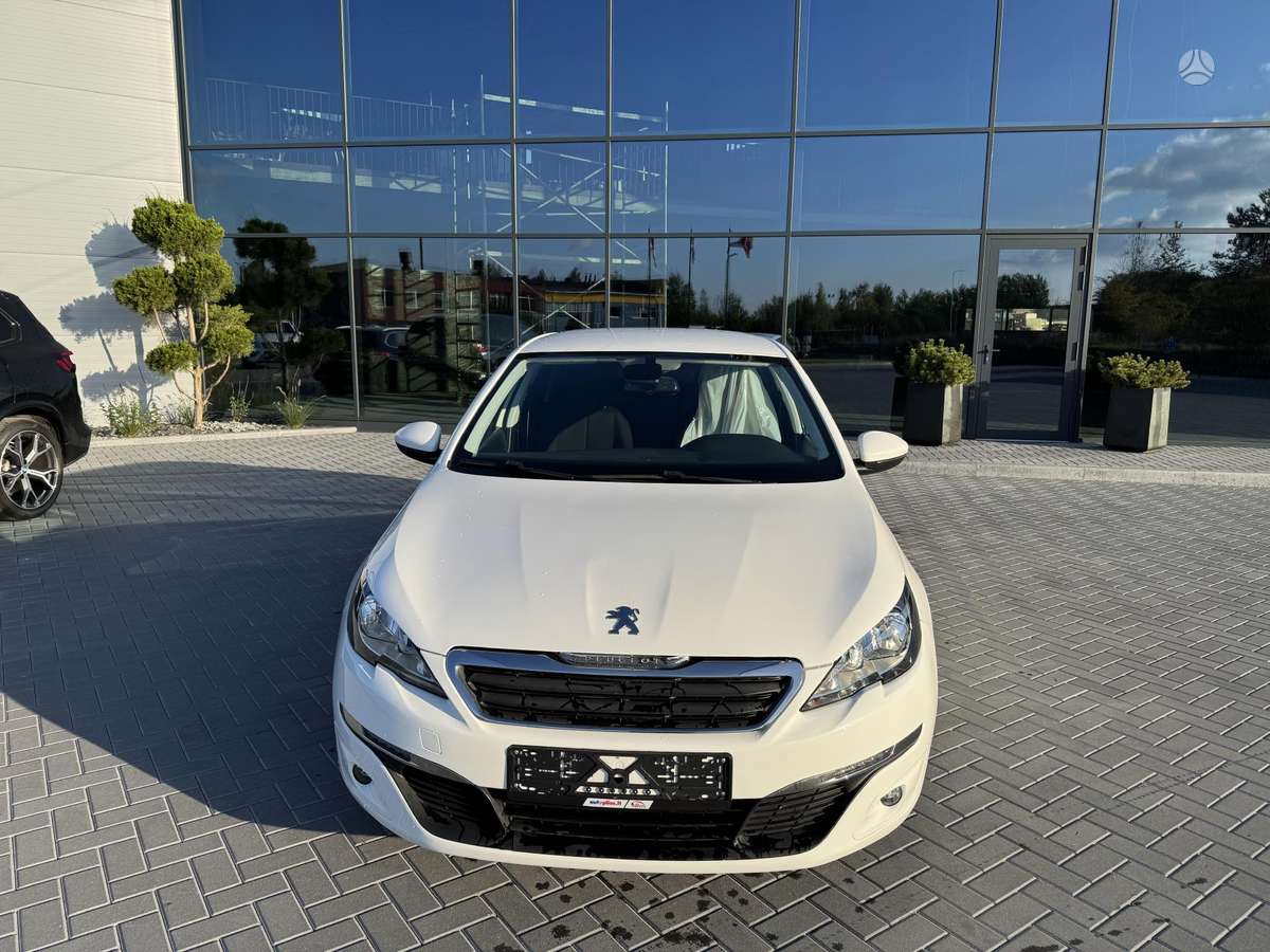 Peugeot 308, 2015
