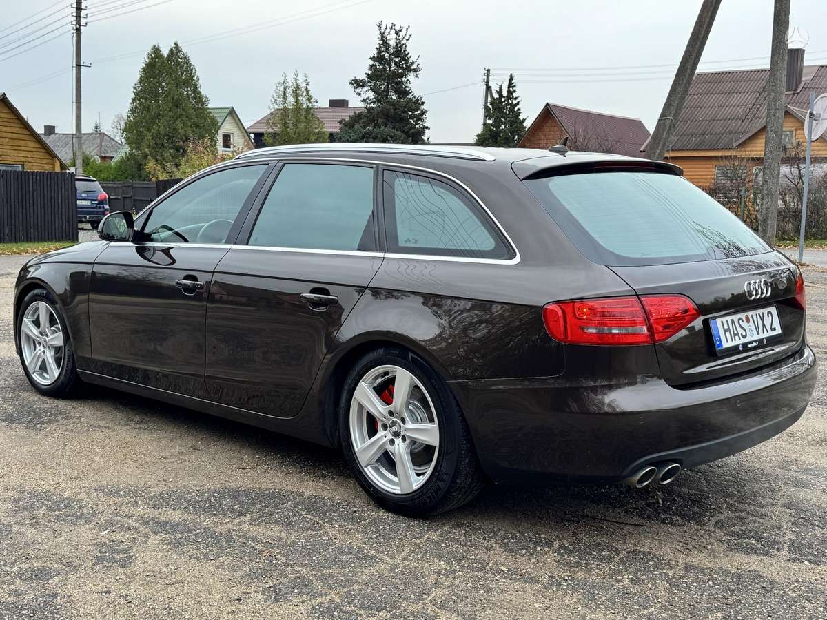 Audi A4 2009 — photo 5