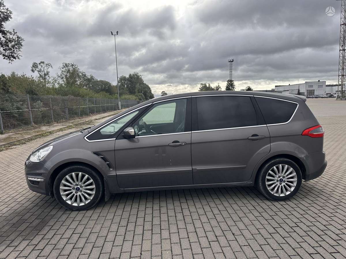Ford S-MAX 2012 — фото 10