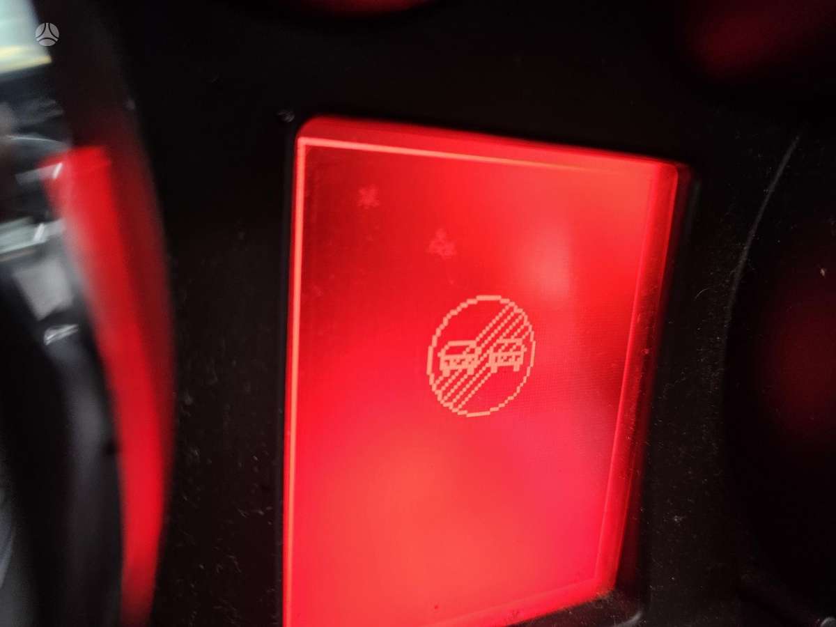 Opel Insignia 2009 — photo 11