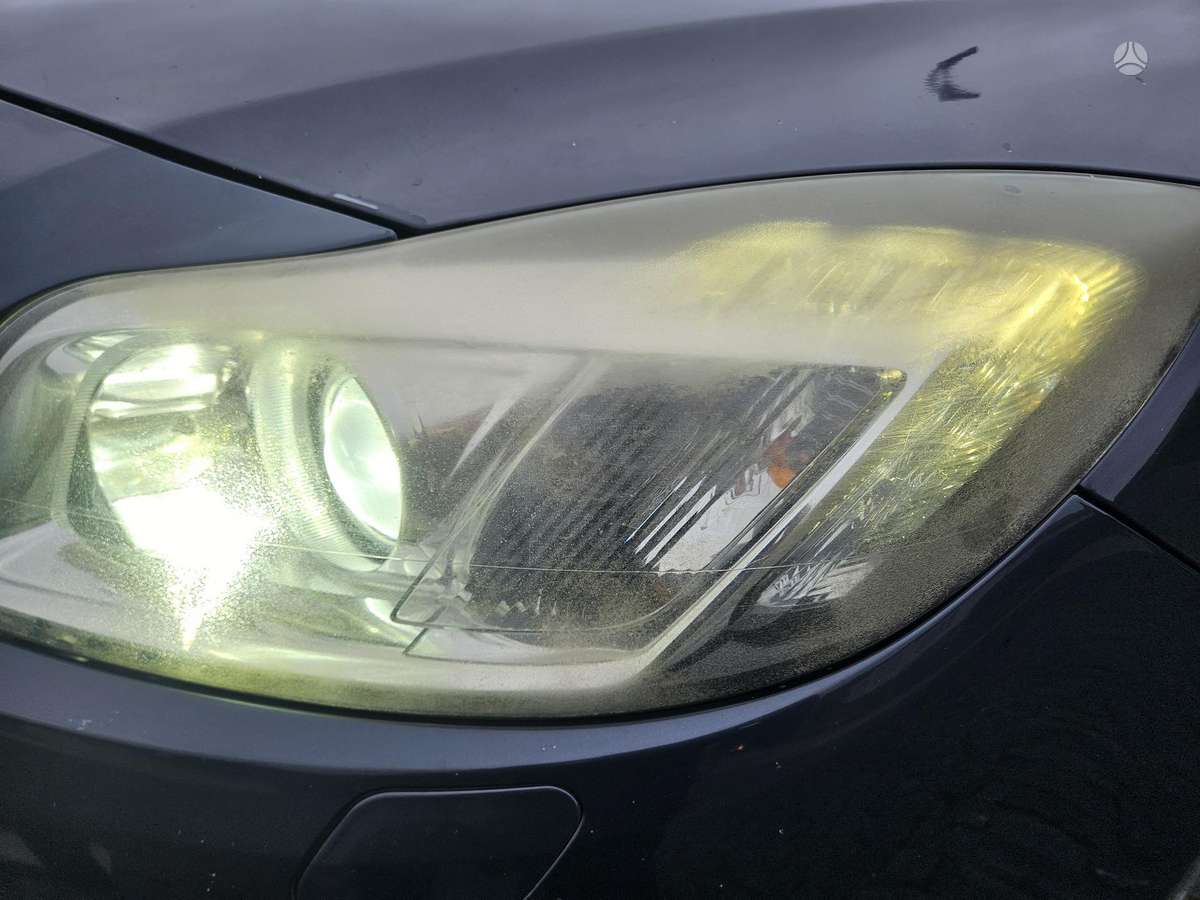 Opel Insignia 2009 — photo 7