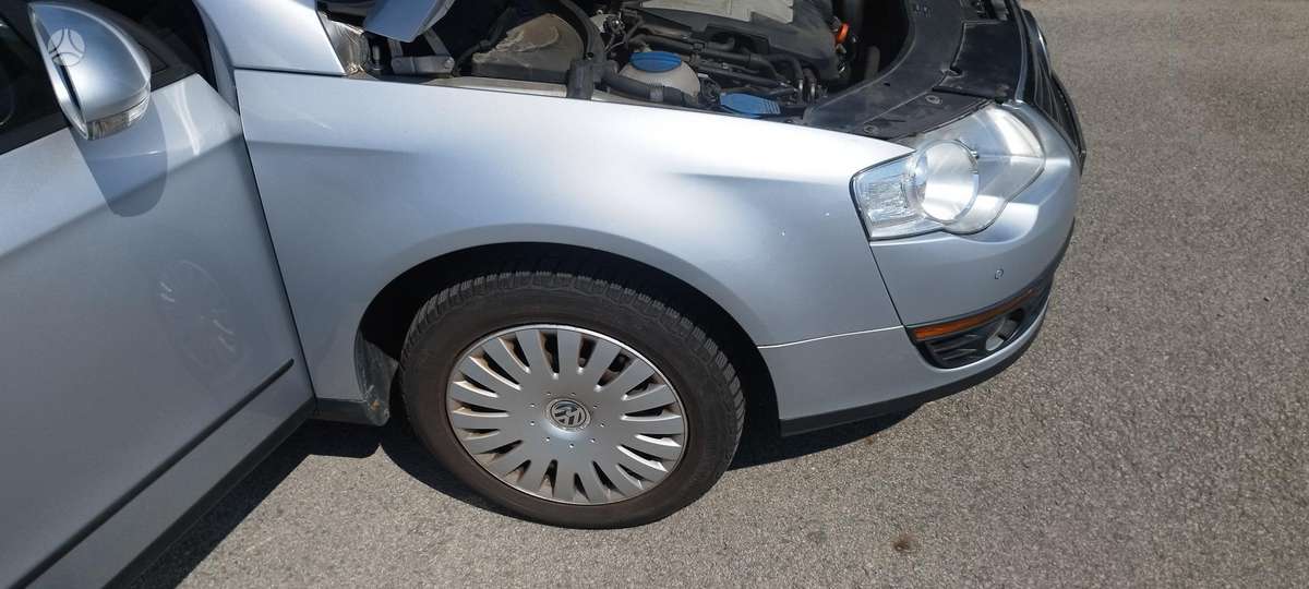 Volkswagen Passat 2010 — photo 14