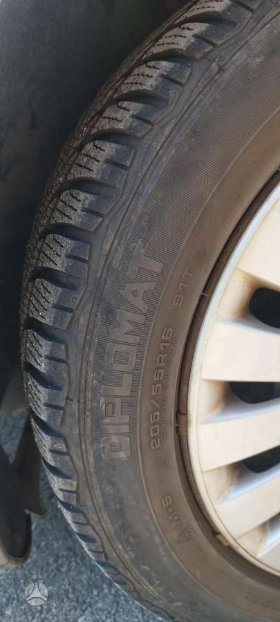 Volkswagen Passat 2010 — photo 15