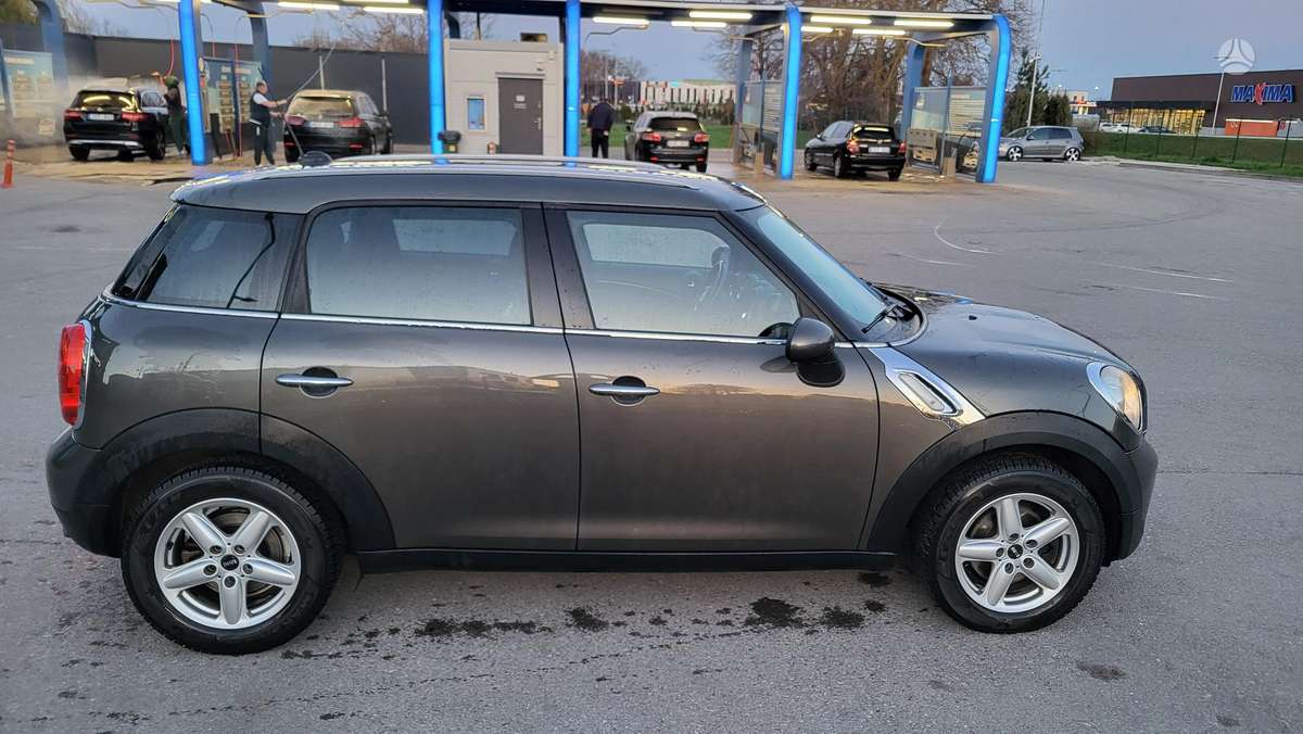 Mini Countryman 2011 — photo 10
