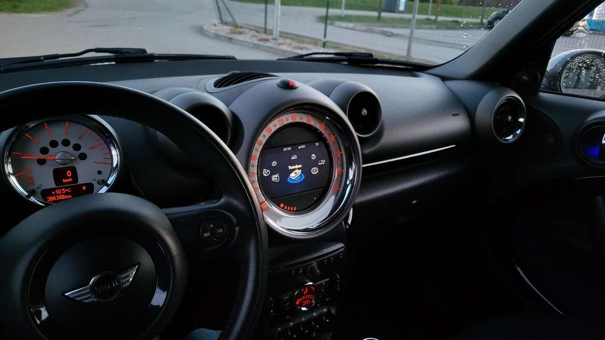 Mini Countryman 2011 — photo 15