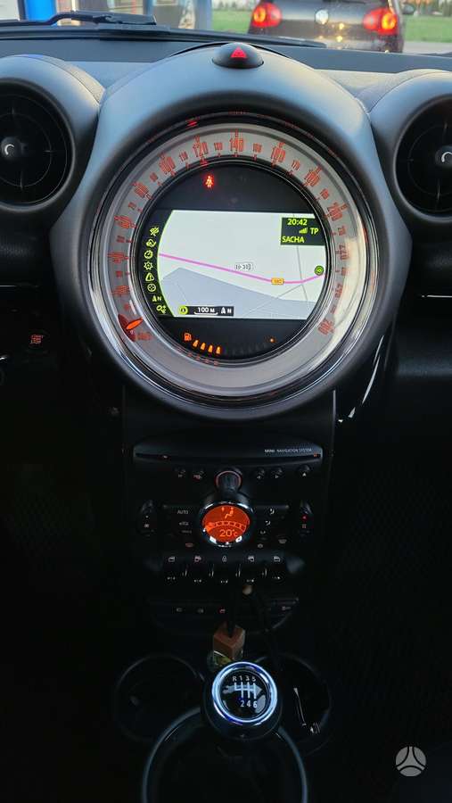 Mini Countryman 2011 — photo 17
