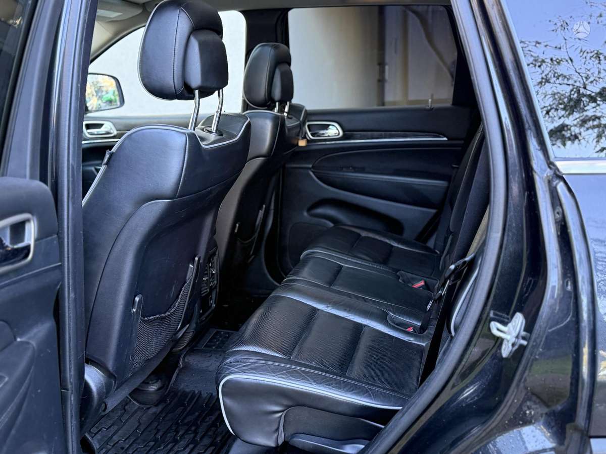 Jeep Grand 2012 — photo 12