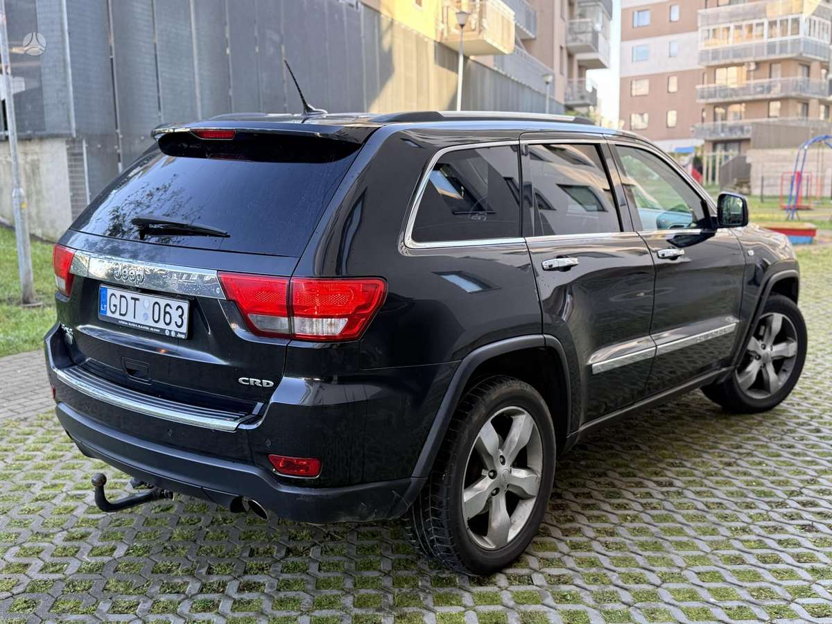 Jeep Grand 2012 — interior